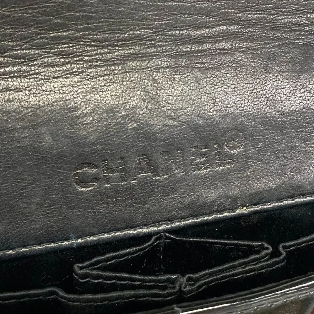Chanel Chocolate Bar Shoulder Bag A15316 - Picture 9 of 15